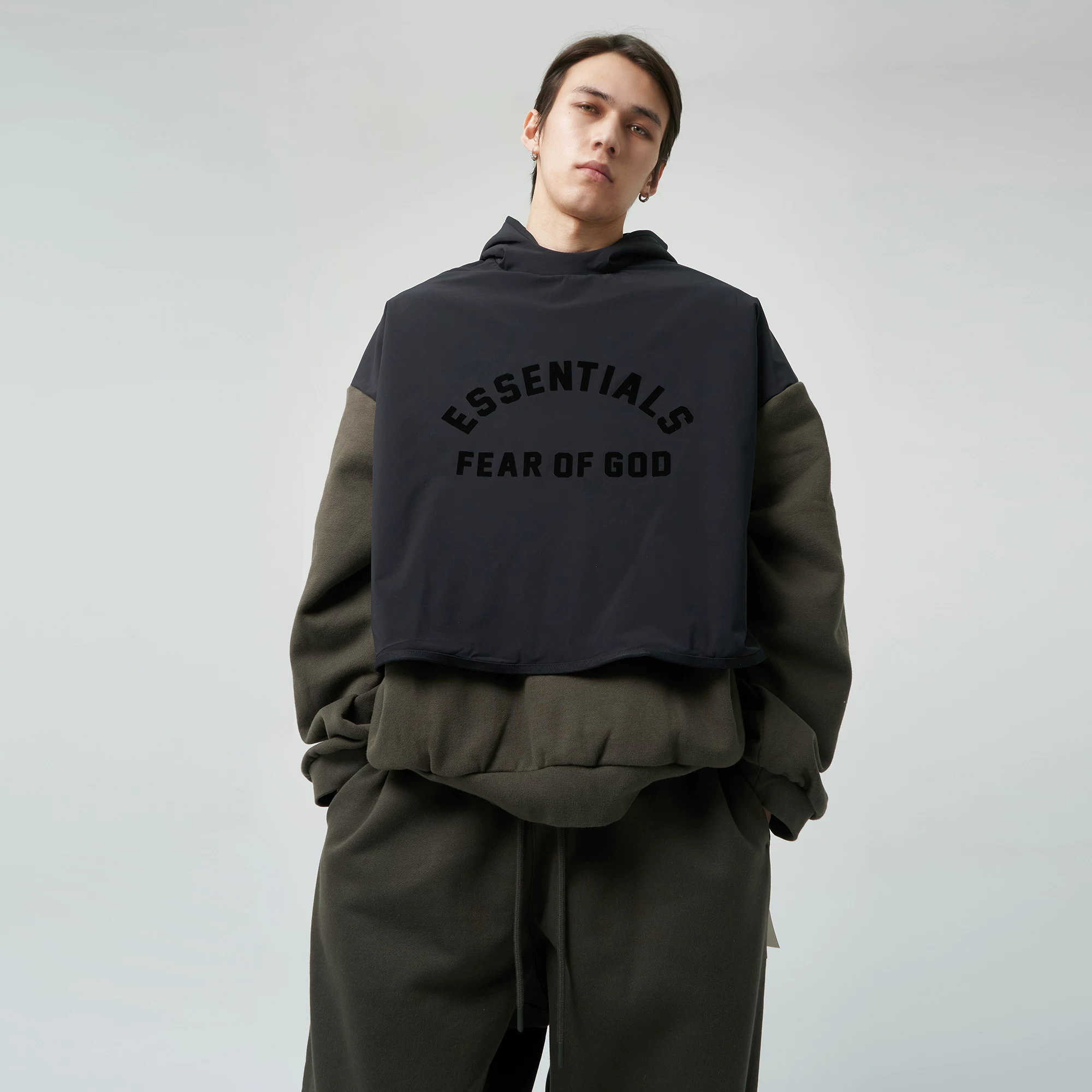 [Fear Of God Essentials 24 ]