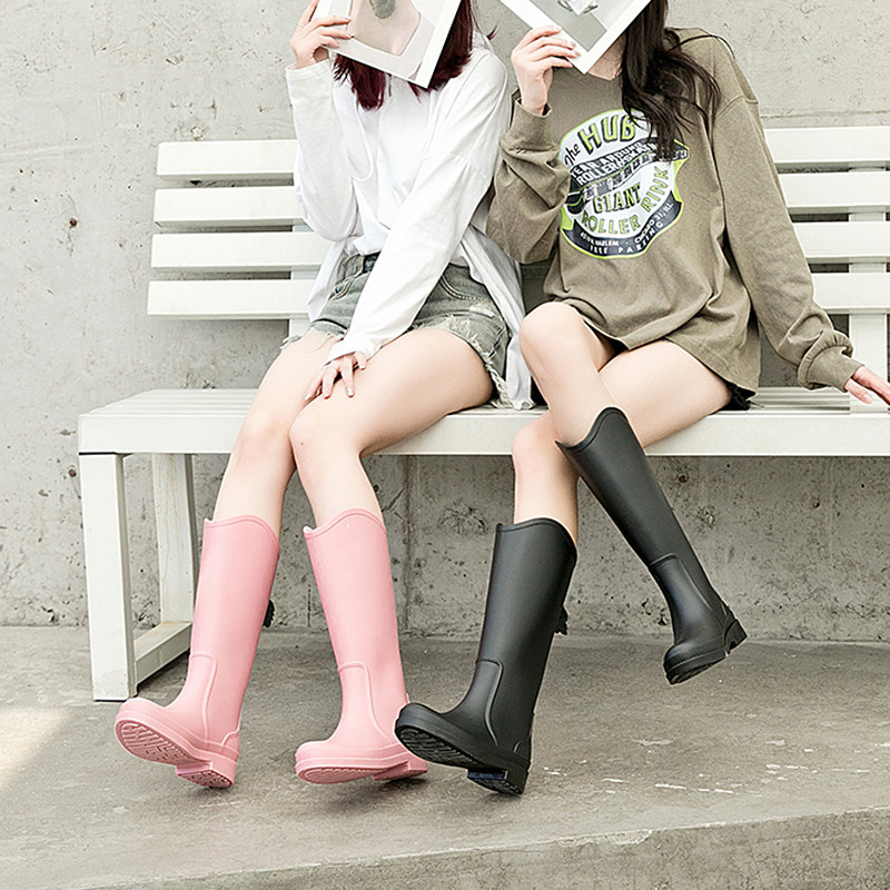 New Rain Shoes Lady High Cylinder Fashion Outwear Rain Boots Waterproof Non-slip Middle Cylinder Rubber Shoes Han Edition Adult Long Drum Water Shoes