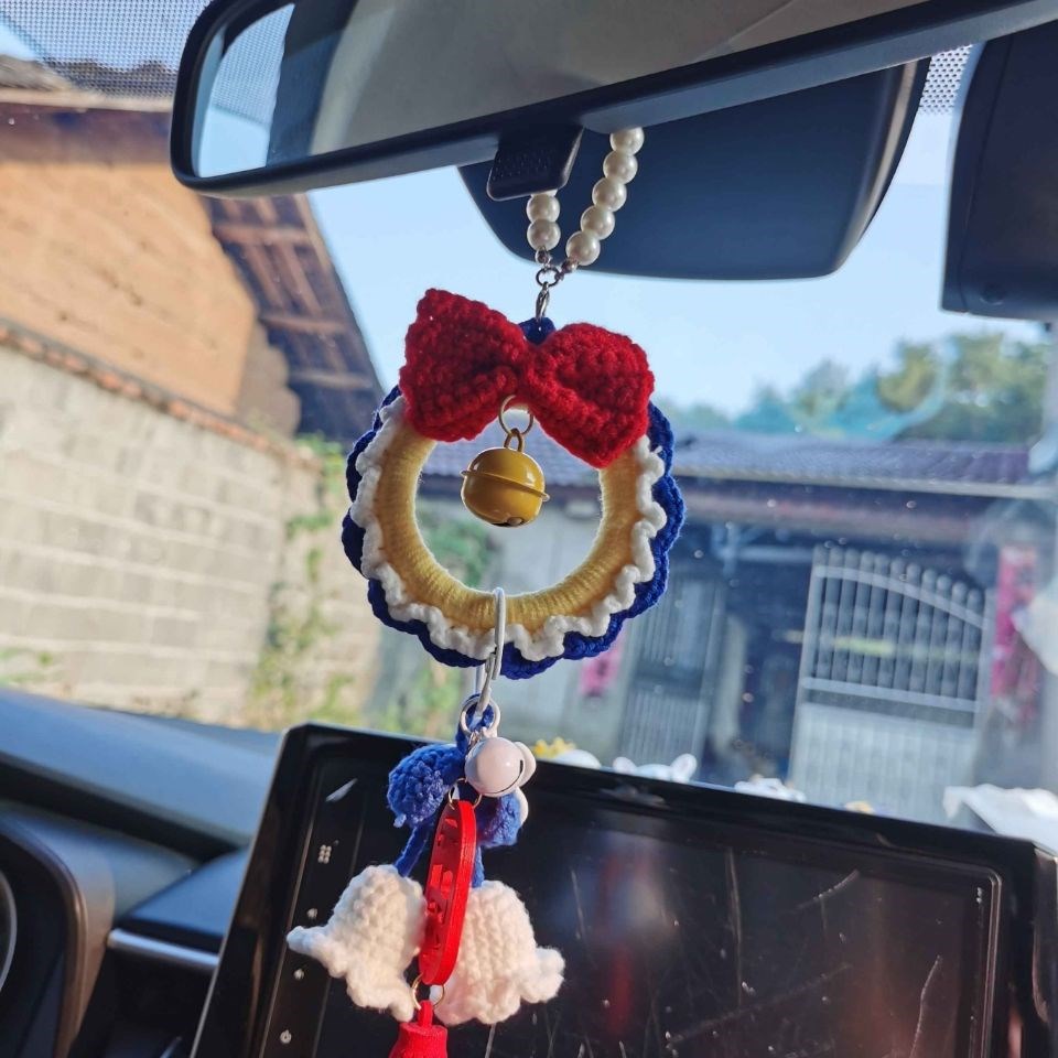 Sweet wind Snow White car pendant handmade wool knitting accessories pendant finished product