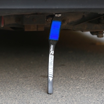 Car static drag floor with vehicle antistatic earth strip exhaust pipe cylinder suspended release chain canceller pendant