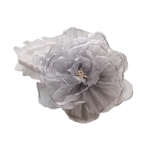 Forest style beautiful and simple Xiaoqing brides wrist flower bridesmaids hand flower bracelet sisters best friends childrens dancing flower