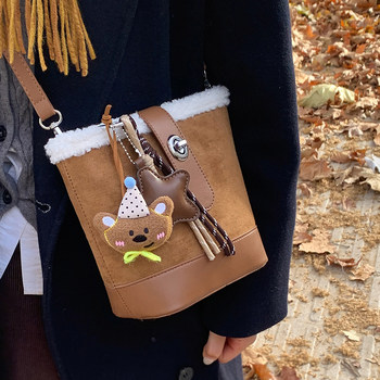 Niche Retro Brown Suede Bucket Bag for Women, Crossbody 2025 New Trendy Fashion Furry Versatile Shoulder Bag