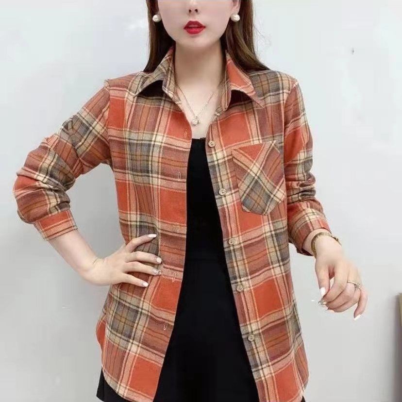 Mom dressed large size grid long sleeve cotton shirt in old women's clothing in spring and autumn 2021 new slim shirt coat
