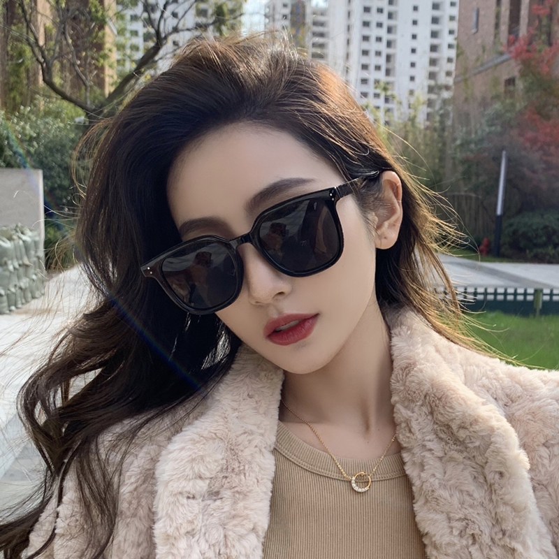 2022 new retro square Korean style sunglasses women's black sunglasses men's big face slimming personality myopia glasses