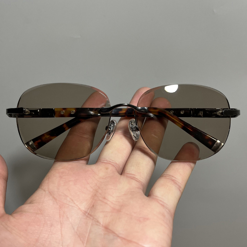 Pure Natural Rock Sugar Colored Glasses, High-Definition Men's Donghai High-End Pure Crystal Stone Glasses, Anti-Uv, Cooling and Eye-Friendly for the Elderly Pure Natural Rock Sugar Colored Glasses, High-Definition Men's Donghai High-End Pure Crystal Stone Glasses, Anti-Uv, Cooling and Eye-Friendly for the Elderly