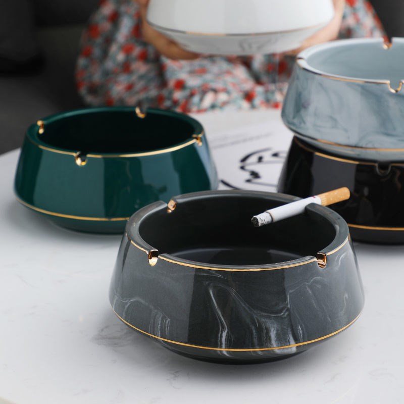 Light luxury ashtray Nordic ceramic creative simple fashion personality ashtray smoke extinguishing home living room office large