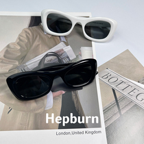 ins Sunglasses female European and American brand fashion street photo show anti UV shade sunglasses