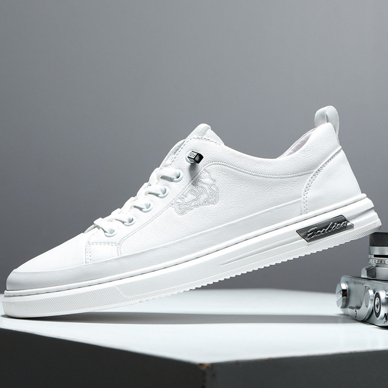 Europe station 2022 winter new low - gang leather shoes hundred casual shoes male tide soft bull skin small white shoes male tide