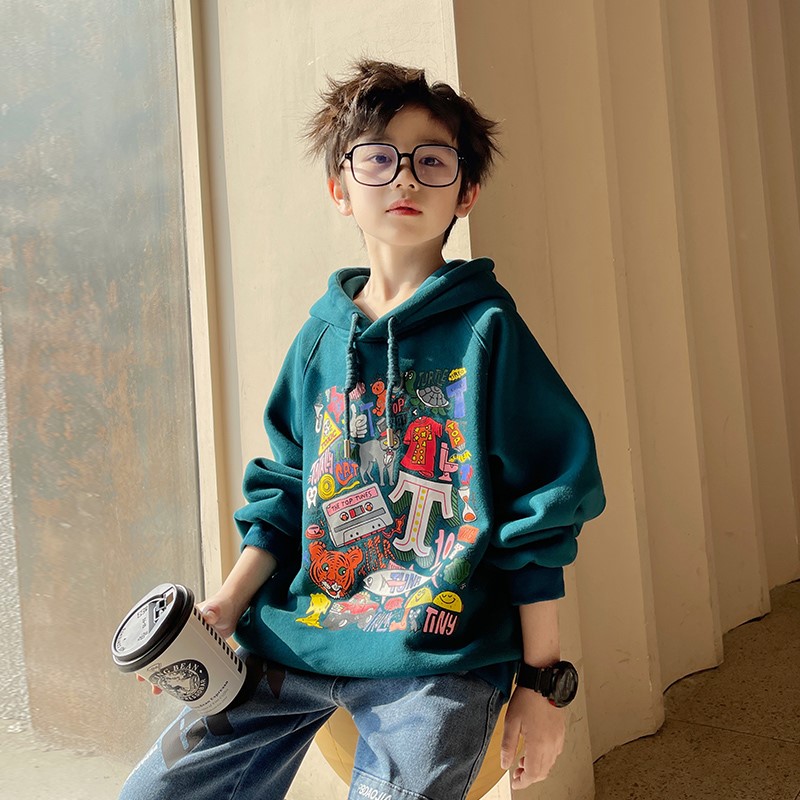 Korean children's clothing boys spring sweater 2022 spring and autumn new middle and big children's western-style tops children's handsome boy trend