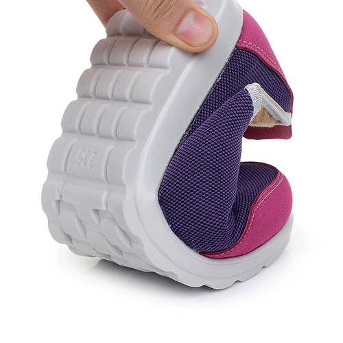 Слипоны, обувь, зимние утепленные удерживающие тепло нескользящие туфли для отдыха для матери, для среднего возраста