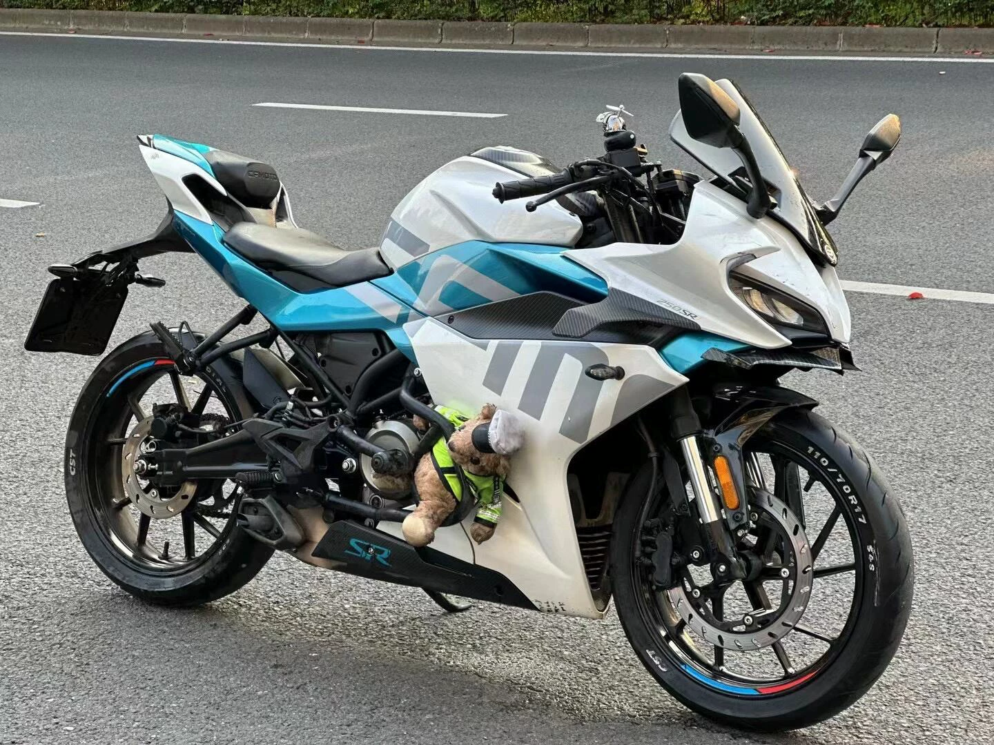 Новый Чунфэн 250/450SR спортивный автомобиль двойной цилиндр водяного охлаждения мотоцикл NK250 уличный автомобиль дорожная гонка
