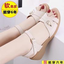 Yercon 100 Hitch Flat Genuine Leather Sandals Women 2022 Summer New Soft Bottom Steak Bottoms Mom Casual Sandals