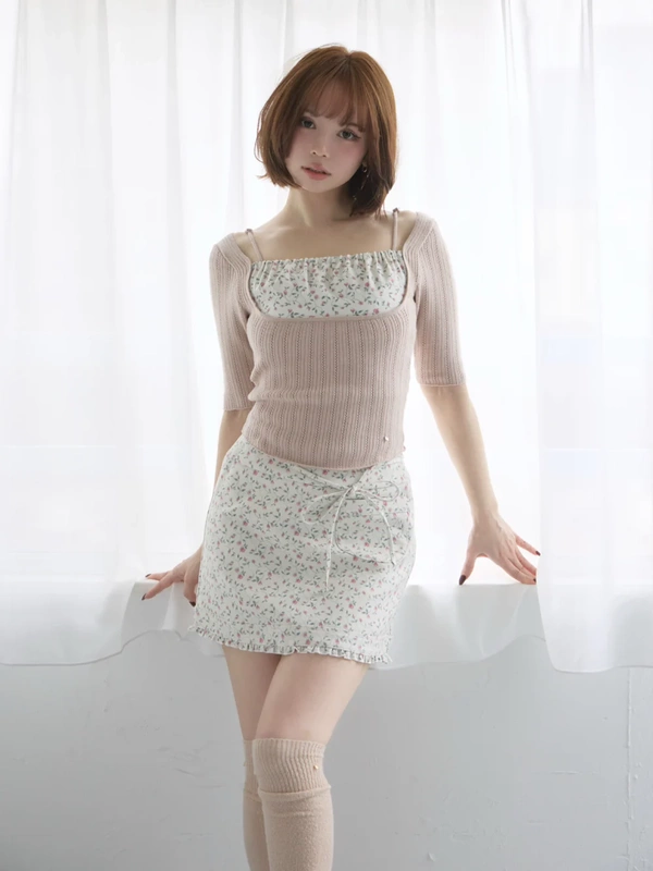 Andmary Same Style Fake Two-Piece Patchwork Knitted Floral Top + Tie-Up Ruffled Floral Bodycon Mini Skirt for Women