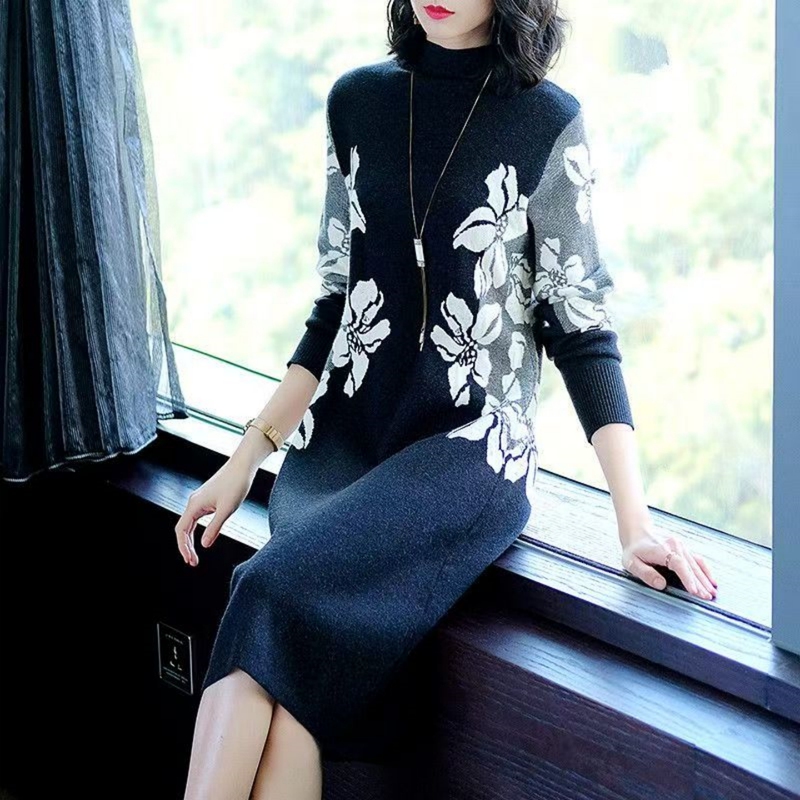Jinlara French-Style Light Luxury Autumn and Winter Chic Youthful Half-High Collar Knitted Dress, Elegant and Slimming Dress