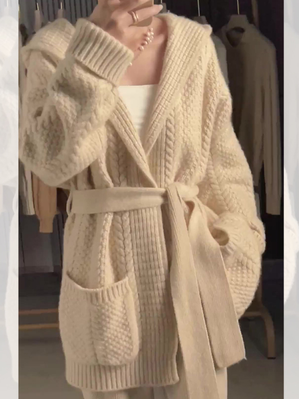 Tweed Style Cardigan Knitted Jacket for Women in Autumn and Winter, Retro Loose-Fitting American Style, Lazy Chic Mid-Length Sweater with a High-End Feel Tweed Style Cardigan Knitted Jacket for Women in Autumn and Winter, Retro Loose-Fitting American Style, Lazy Chic Mid-Length Sweater with a High-End Feel