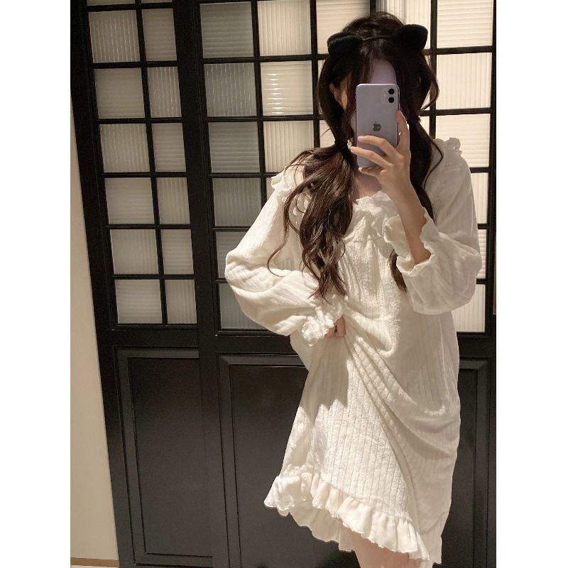 Palace Wind Autumn Winter Coral Suede Long Version Sleeping Dress Pure Desire Wind Pyjamas Women Winter Flannel Suede Student Home Clothes