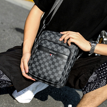 Mens bag 2022 new trendy vertical business casual leather shoulder bag large capacity mens Messenger bag small bag backpack