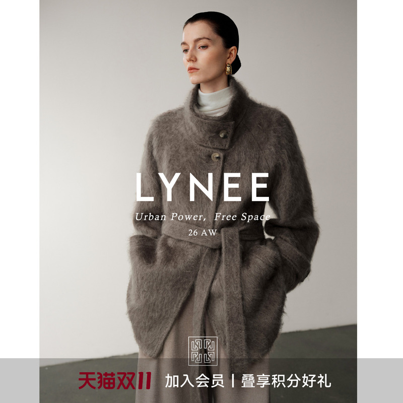 Lynee【Black Label Warm Winter】Sheep Wool, Mulberry Silk, Cashmere, Long-Haired Brushed Short Coat for Women with Berber Lining