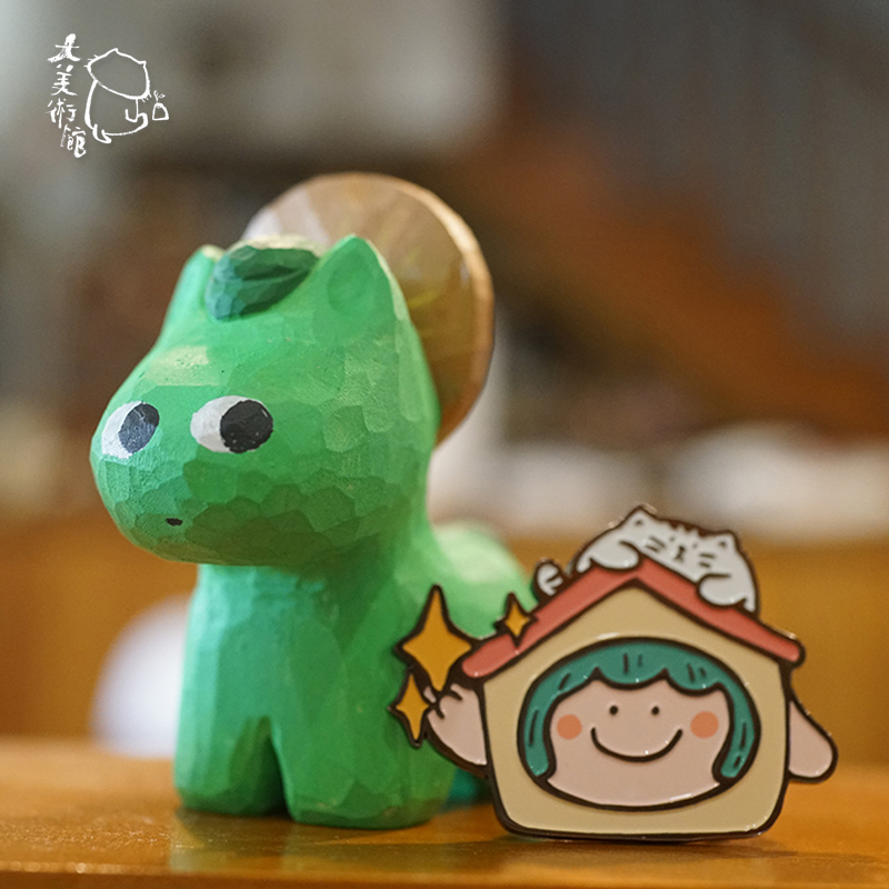 Big Art Museum Green Horse (Code) Body Protection Small Ornament Imitation Wood Carving Resin Epidemic Scattered Set Birthday Gift Box