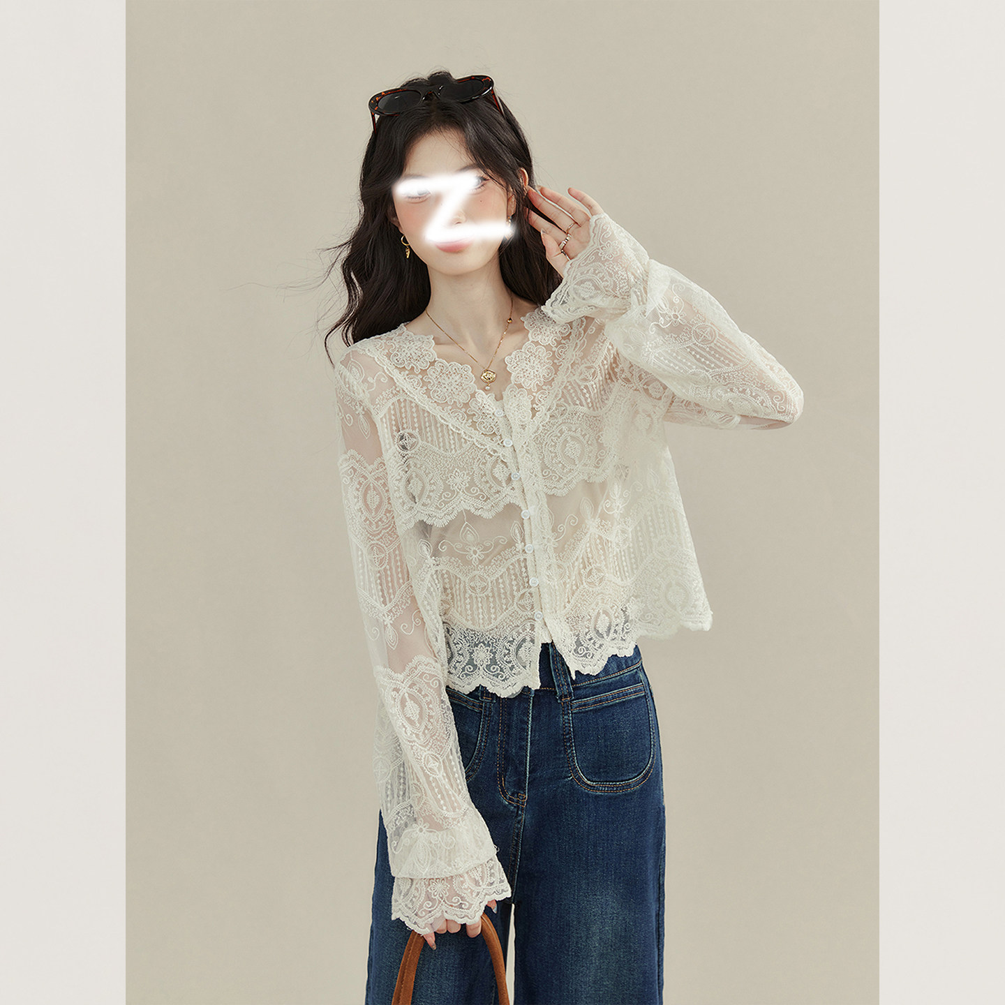 Французская элегантная вязаная крючком кружевная рубашка с V-образным вырезом, женская осенне-зимняя новая стильная свободная и тонкая универсальная рубашка-низ