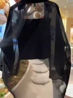 Черная одежда для защиты от солнца