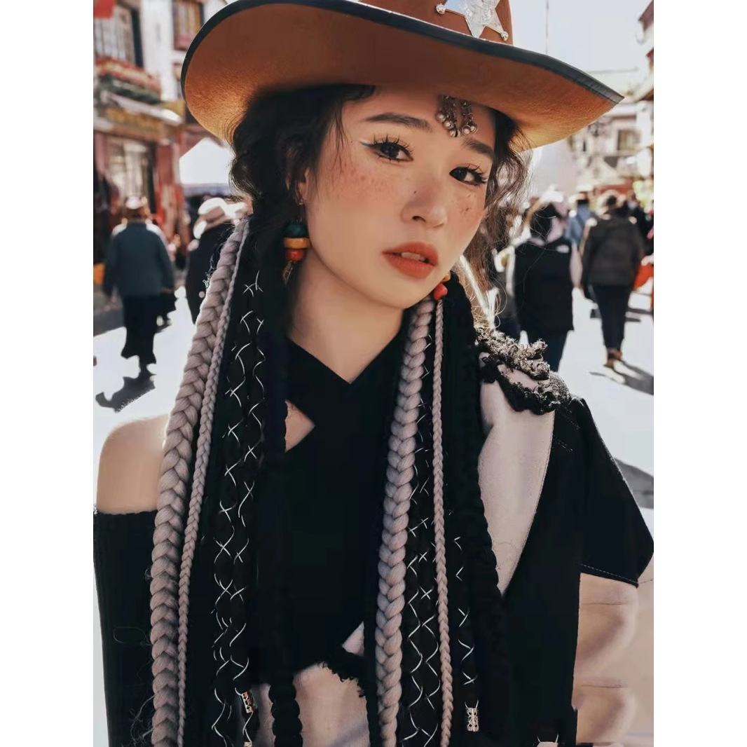 林银真专业假发设计教程：一本让你美得不可方物的秘籍！