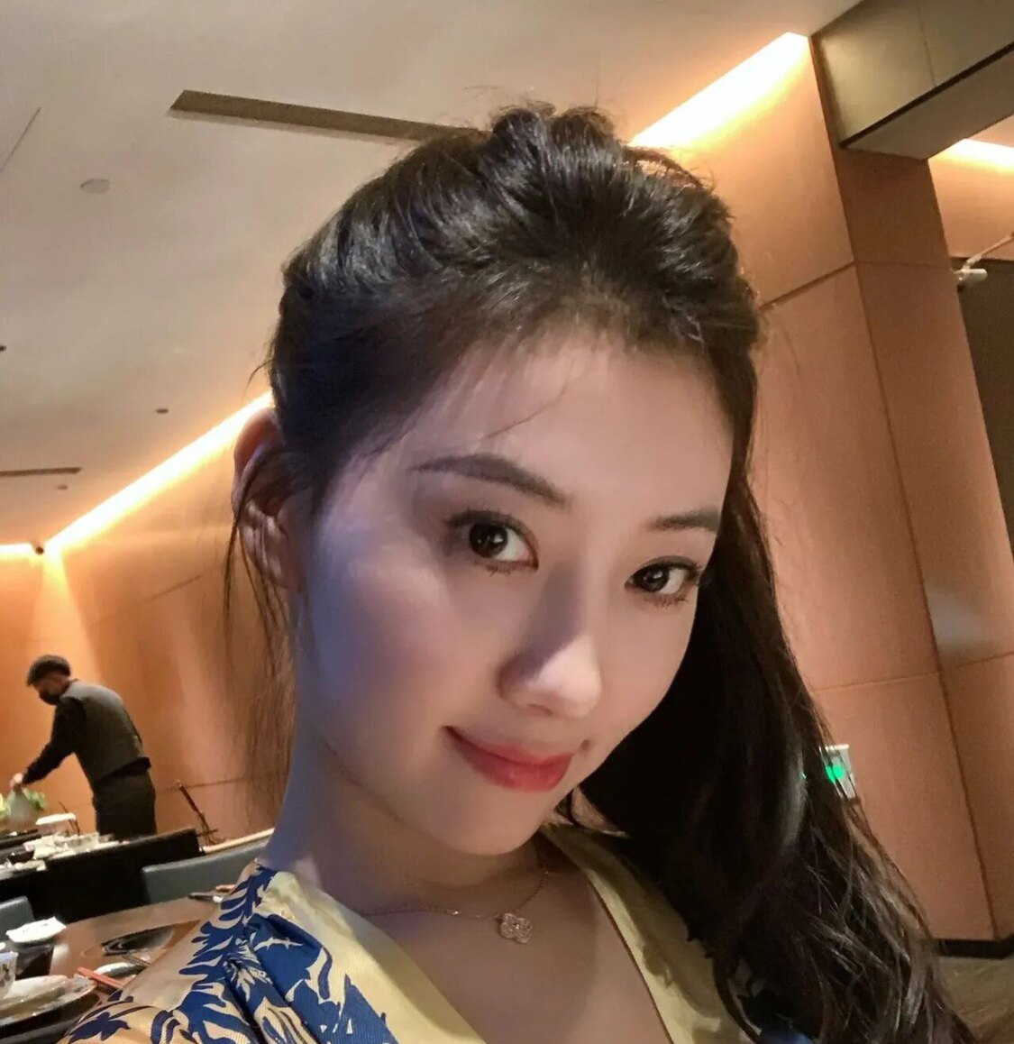红枫百货商城的小店