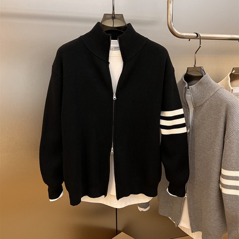 Autumn and Winter Versatile Four-Stripe Jacket Men's Knit Cardigan Fashionable Trendy Thickened Warm Outerwear Jacket Top Autumn and Winter Versatile Four-Stripe Jacket Men's Knit Cardigan Fashionable Trendy Thickened Warm Outerwear Jacket Top