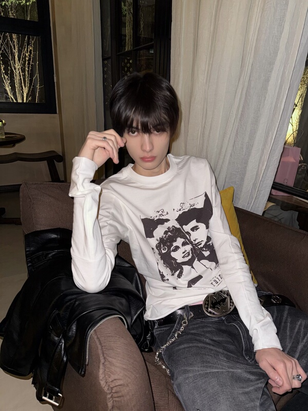 【Torn Rain】25Ss “Romance of the Middle Ages” Slogan Pattern Unisex Scimitar Long Sleeves