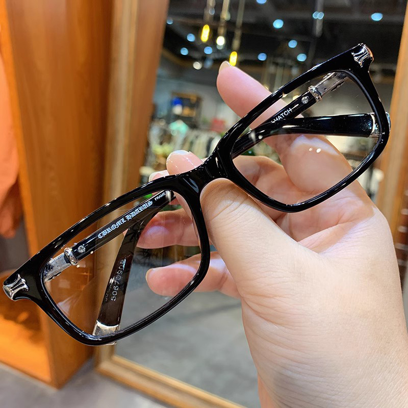 New Luo Xin Eyeglass Frames with Silver Accents, Vintage Square Business Style for Men and Women, Trendy Acetate Material with Prescription Photochromic Lenses New Luo Xin Eyeglass Frames with Silver Accents, Vintage Square Business Style for Men and Women, Trendy Acetate Material with Prescription Photochromic Lenses