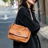 裘真 Кожаная ретро сумка