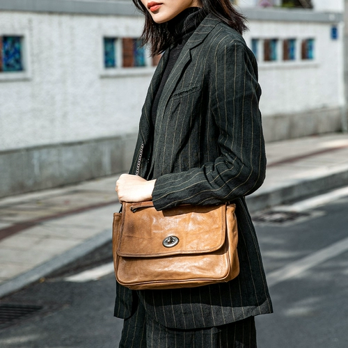 裘真 Кожаная ретро сумка