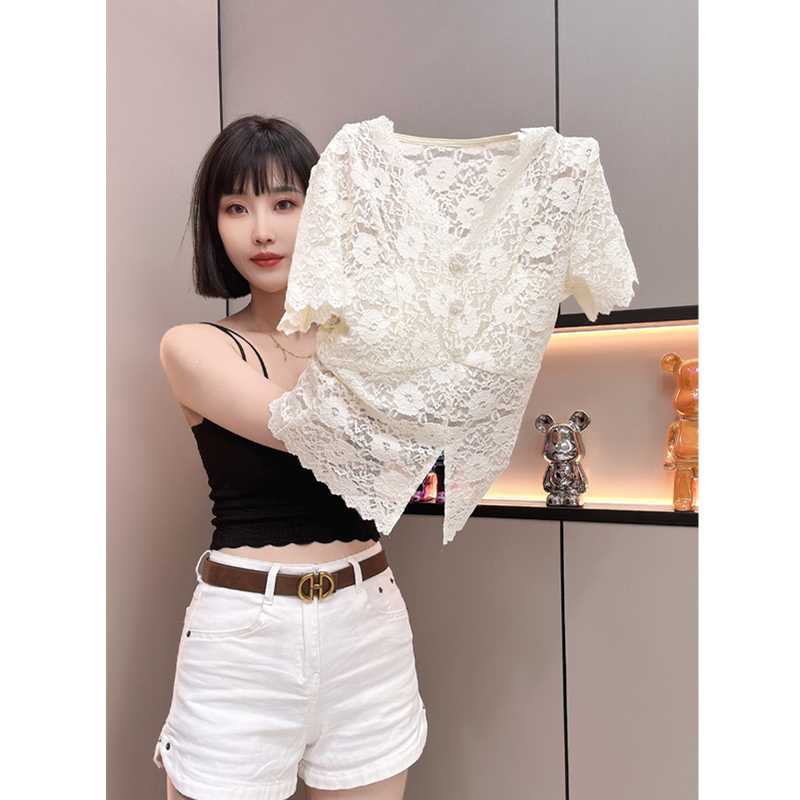 Summer New Style Slim-Fit V-Neck Short-Sleeve T-Shirt for Women, European Style, Intellectual and Elegant, with Slit Hem, Lace Blouse