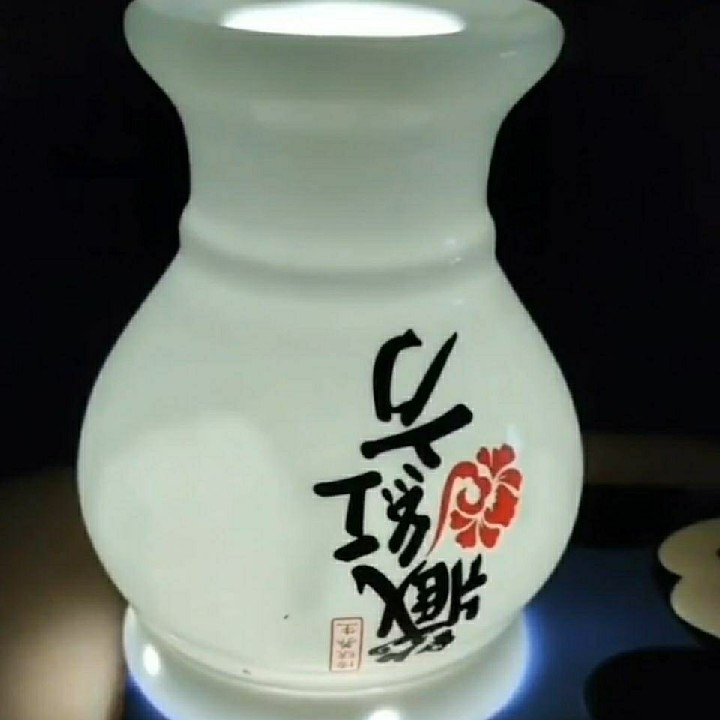 Official Tibetan Hongfang Traditional health preservation moxibustion jar Qiankun Cup brand new moxibustion jar cover box is torn out