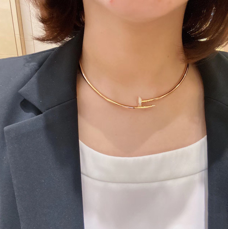 Nail Chain Necklace, Screw Chain Clavicle Chain, Light Luxury Diamond-Studded Choker, Niche Light Luxury Circular Neck Chain, Fashionable and High-End Feel