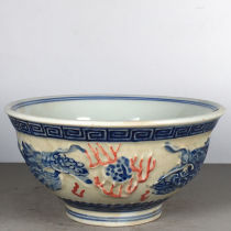 Antiques antiques old goods old goods ancient porcelain miscellaneous Qing Dynasty Qianlong year carved blue and white underglaze red dragon pattern bowl complete set