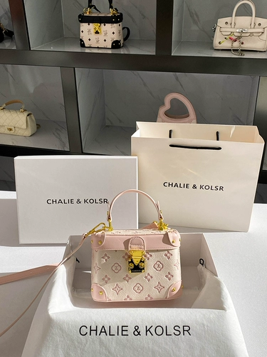 Розовое элитное ведро, сумка на одно плечо