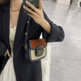 Chviles Keirh Женская сумка с седло с седло с седлом высокая точка для чувствительной сумки весна и осень 2024 г. New Tide Underms Bag Girl