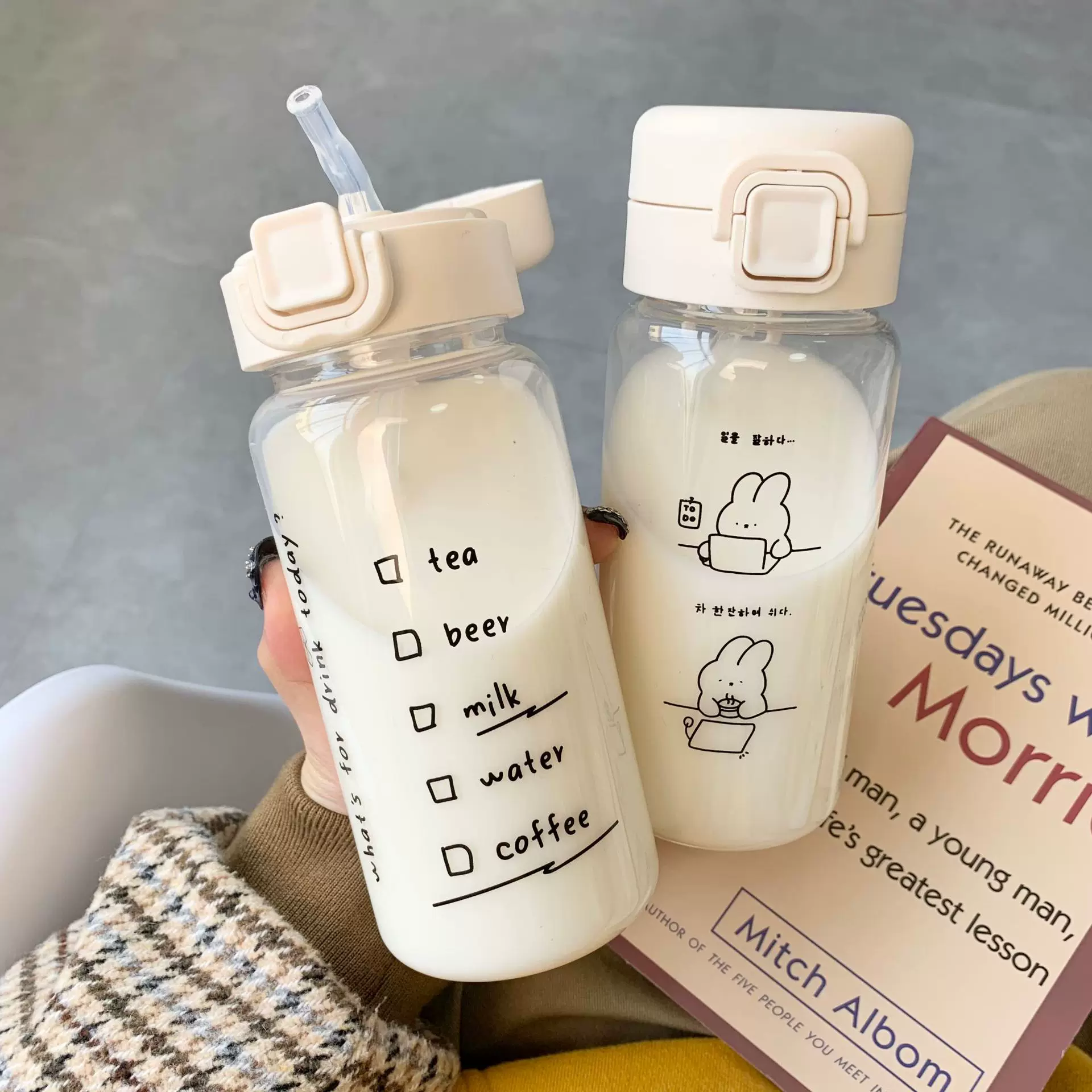 Creative Cartoon Water Bottle with Straw Cute Plastic Drinki
