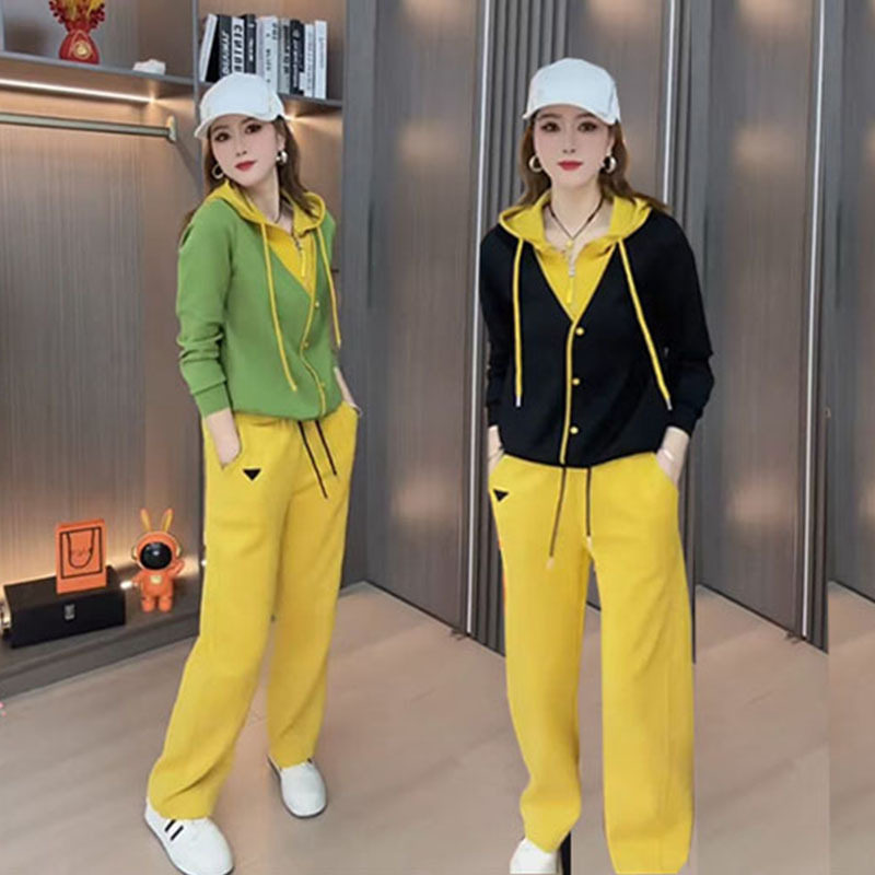 Very Stylish Early Spring Sports Suit for Women 2026 New Korean Style Elegant Ootd Outfit Two-Piece Set
