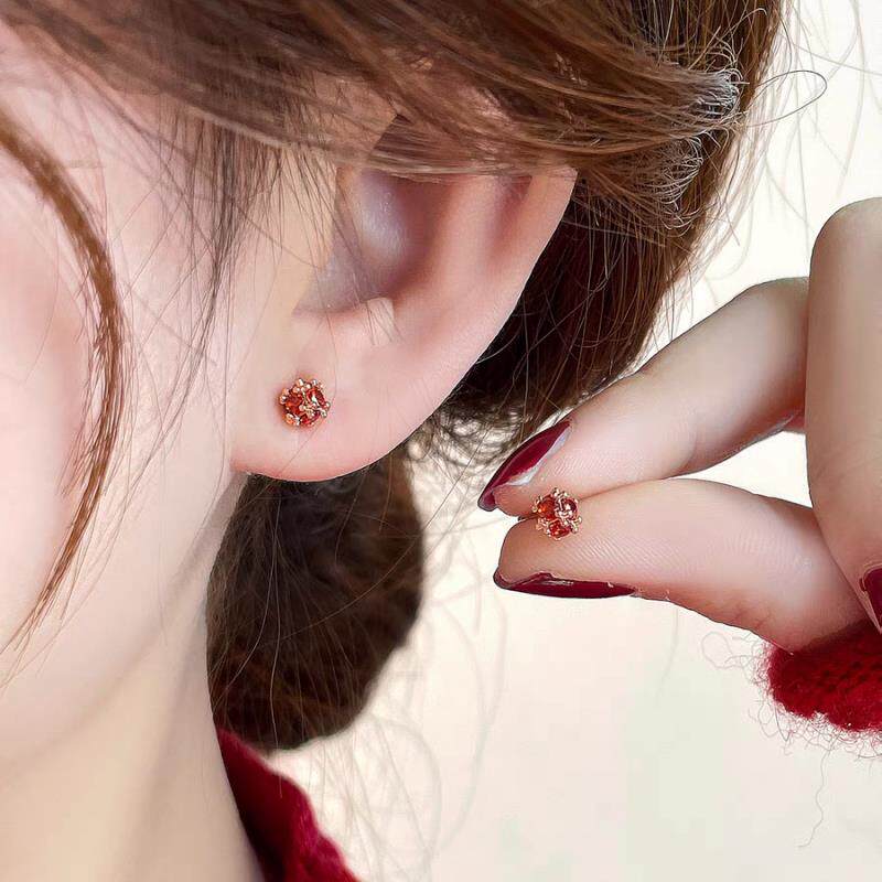 серебряные красные серьги 925 пробы, женские нишевые изысканные простые серьги, новинка 2025 года, популярный стиль, высококачественные темпераментные украшения для ушей Изображение 1