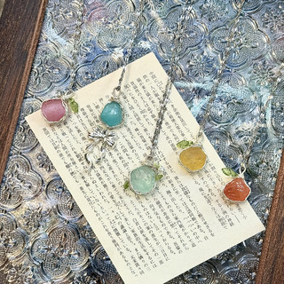 Ожерелье «Соединение Душ» с разноцветными камнями, минималистичный стиль, оригинальный дизайн, элитное нишевое украшение, подарок для студента