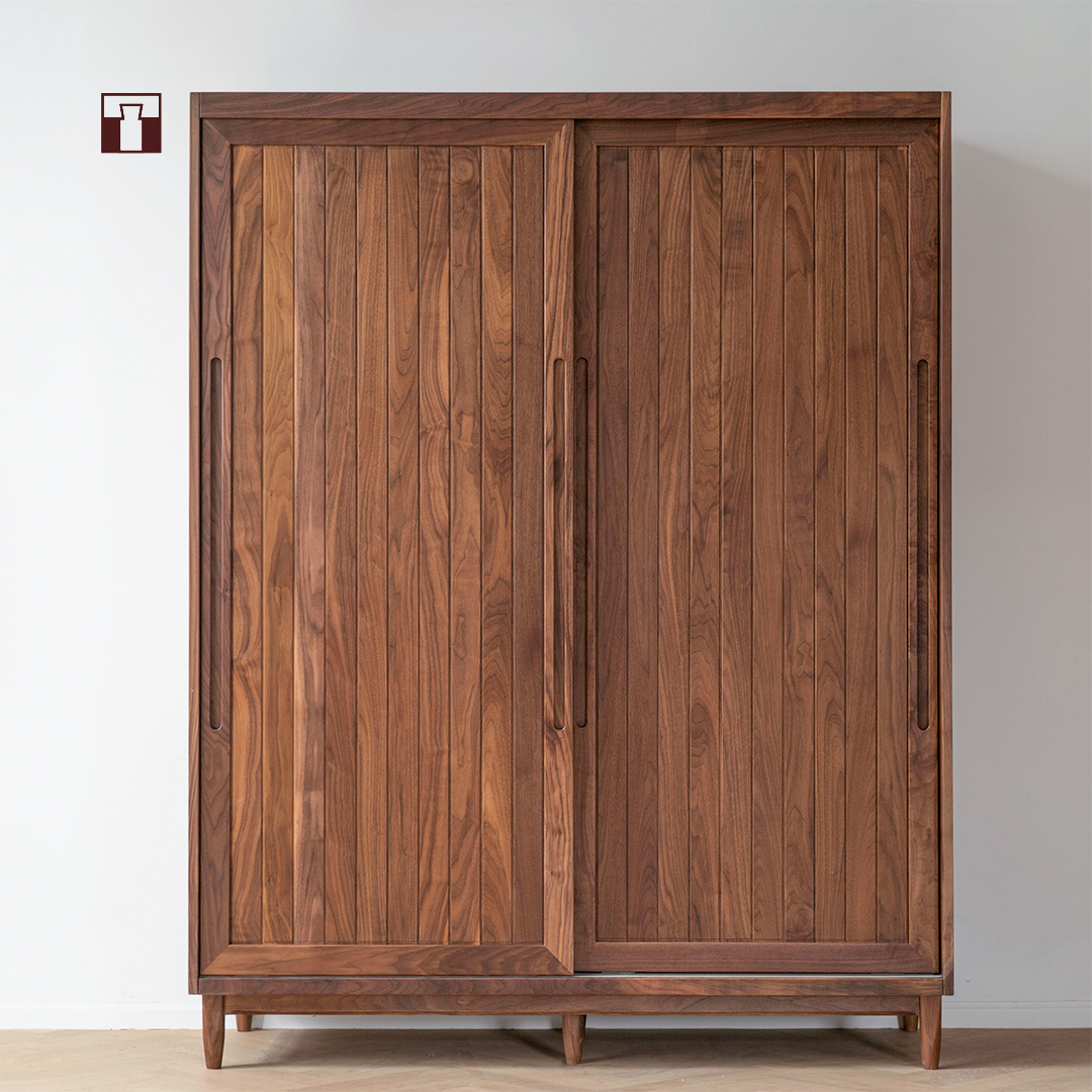 Green Cabinet / Original Nordic pure wood walnut bedroom moving door door closet for door - to - wood industry