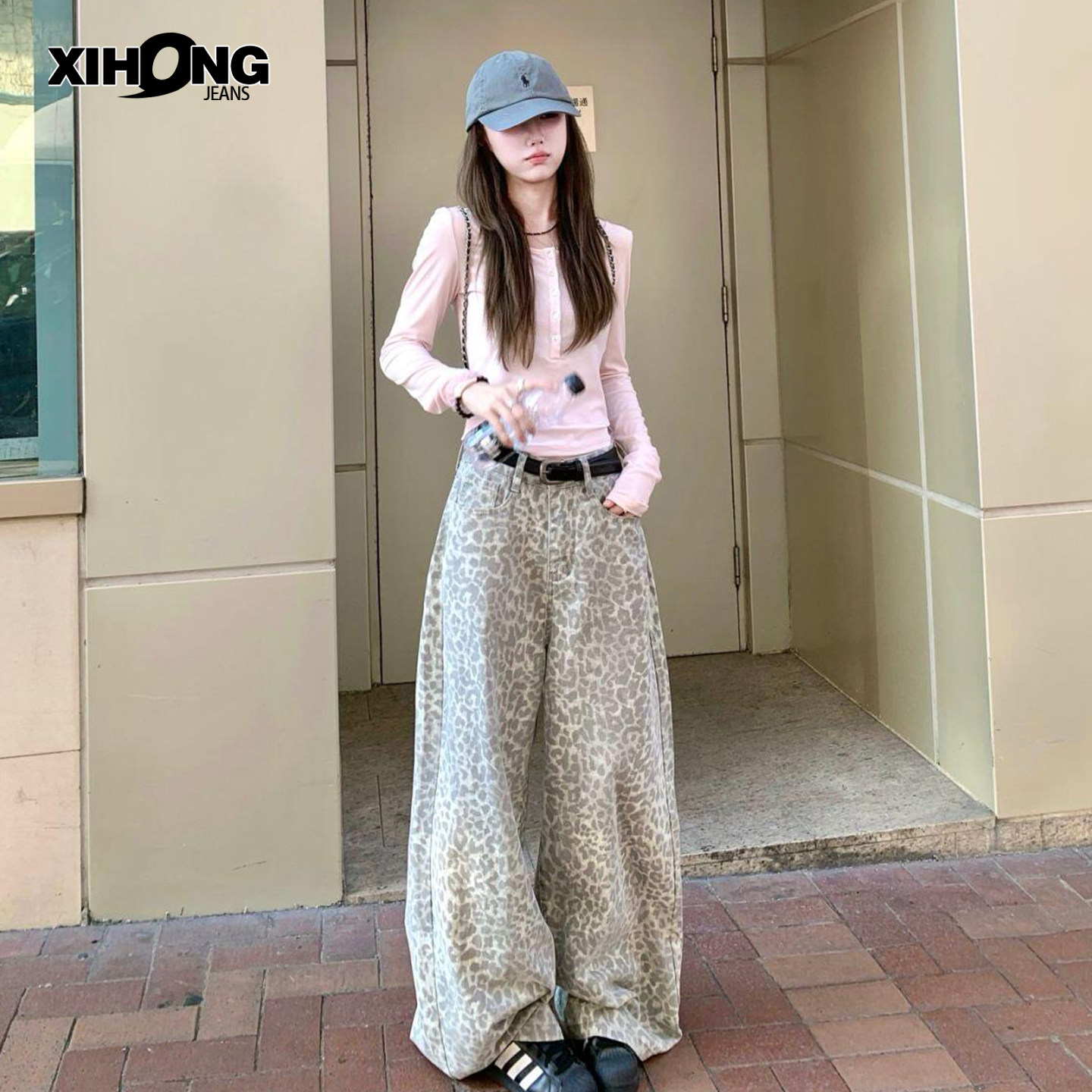 Jennie's same leopard print wide leg jeans for women for spring and summer 2026, new American retro high waisted loose straight leg pants