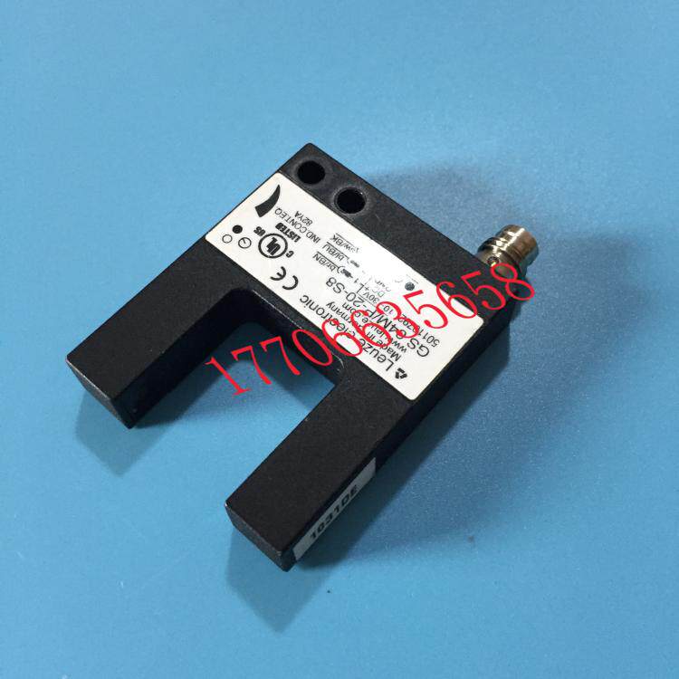 German Leuze trough photoelectric GS 04M P-20-S8 spot
