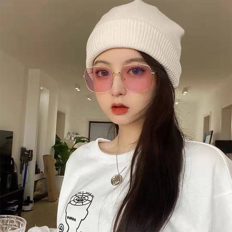 Instagram-Worthy Color-Changing Glasses for Women with Prescription, Ultra-Light, Large Square Frame, Korean Style, Anti-Blue Light Radiation, Eye Protection, Non-Prescription Glasses