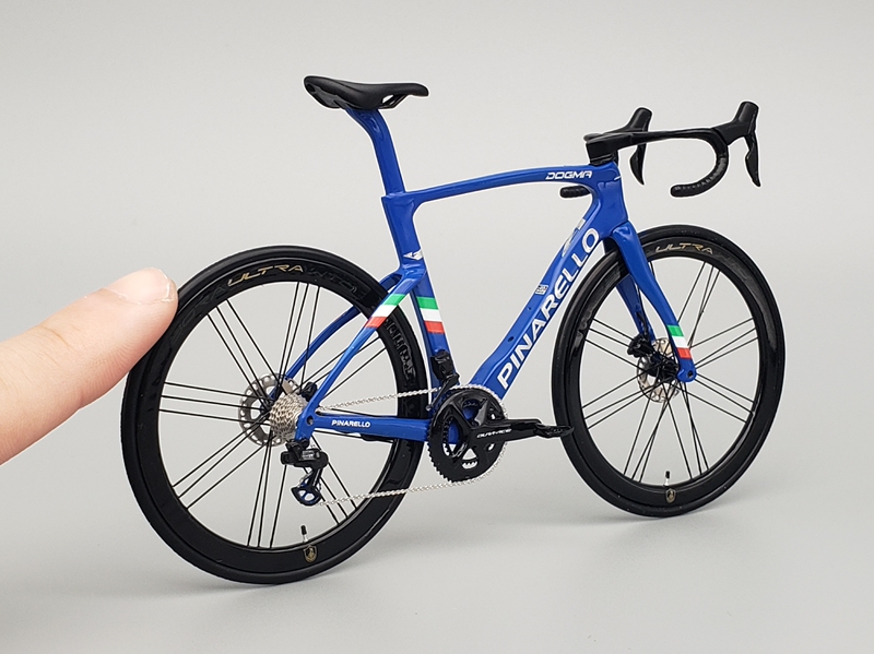 Hb 1/12 Road Bike Model Finished Resin Model Bicycle Ornament Collection