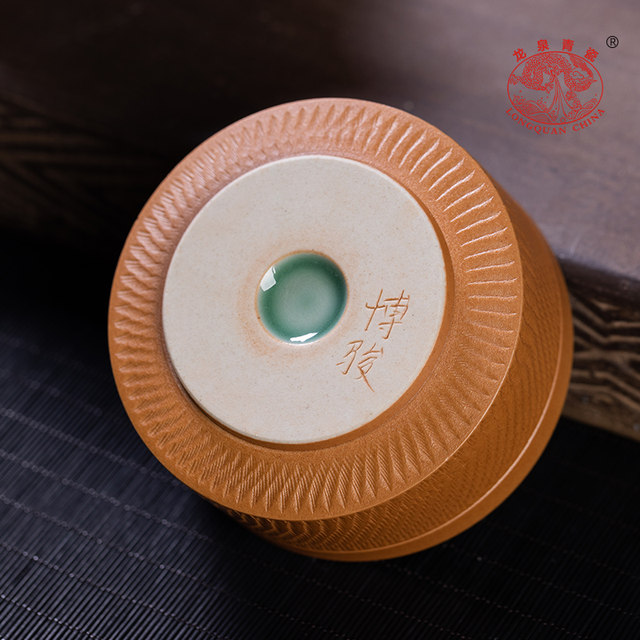 Longquan Celadon Master Cup Single Cup ຊາສ່ວນບຸກຄົນ Bowl ຈີນ Kung Fu Ceramic Tea Cup Handmade Jumping Knife Tea Cup