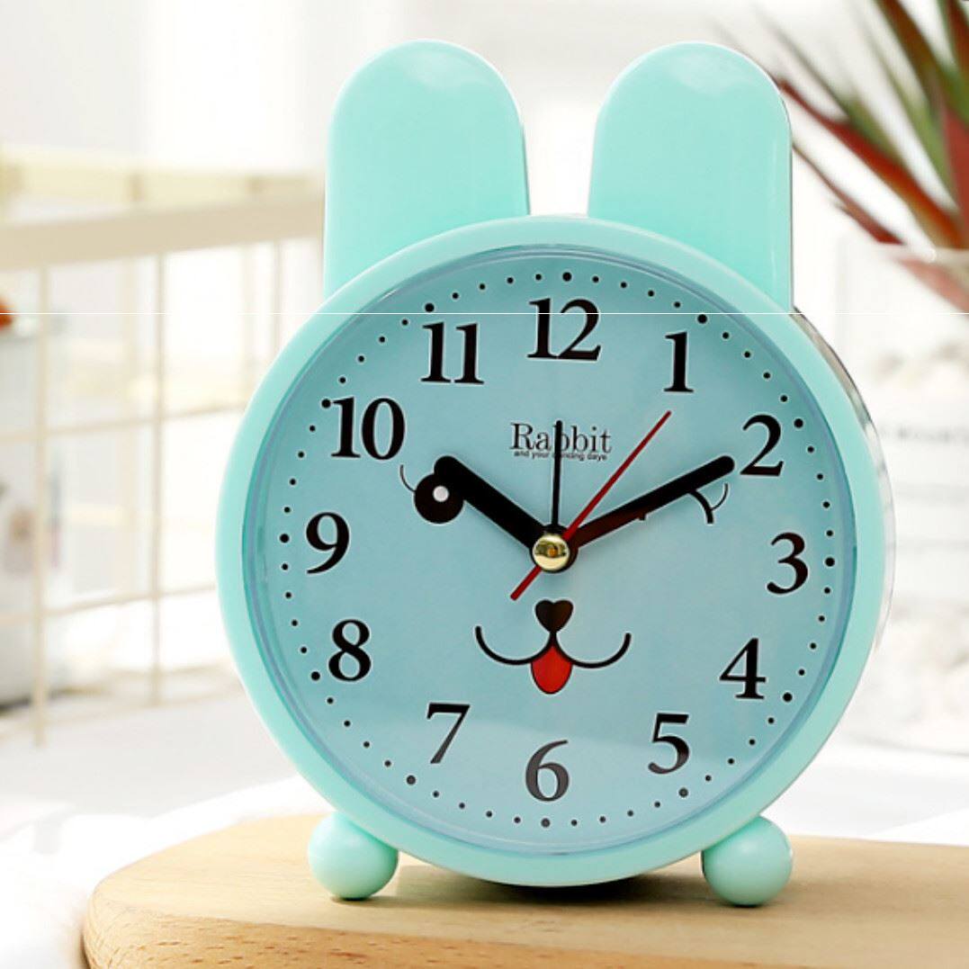 New primary school students alarm clock dormitory can be regularly with alarm creative cartoon clock children's bedside mute small clock table