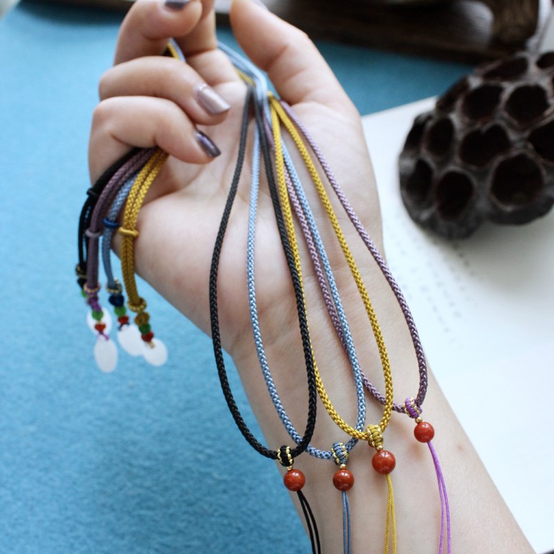 Jade pendant lanyard men's and women's red rope emerald necklace red rope high-end hand-woven rope gold hanging neck pendant with rope